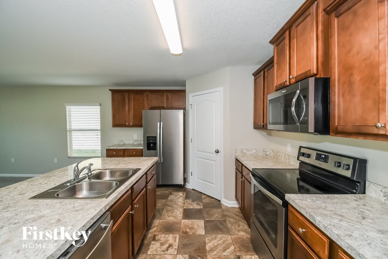 1940 Rock Springs Way - Photo 7 of 15