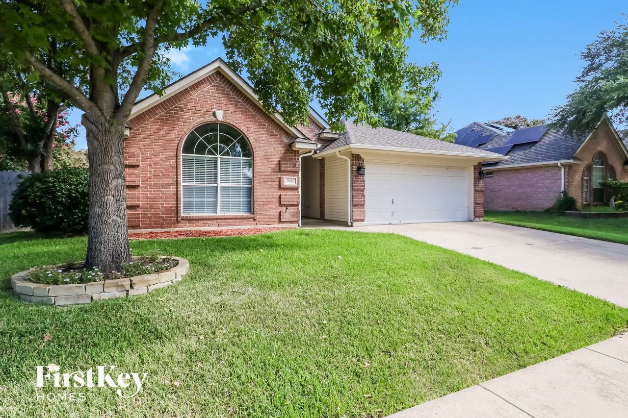 9037 San Joaquin Trl - Photo 2 of 15