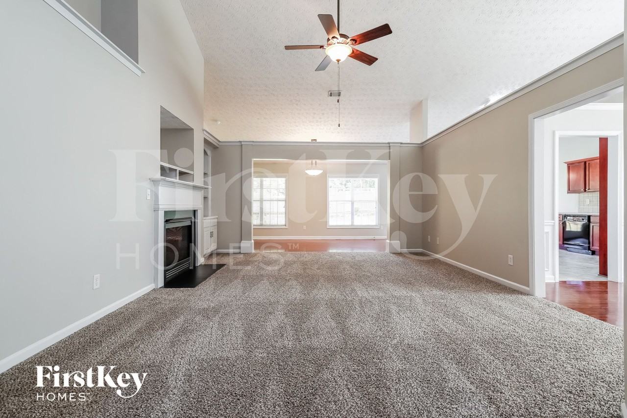 1405 Dunton Green Way - Photo 3 of 15