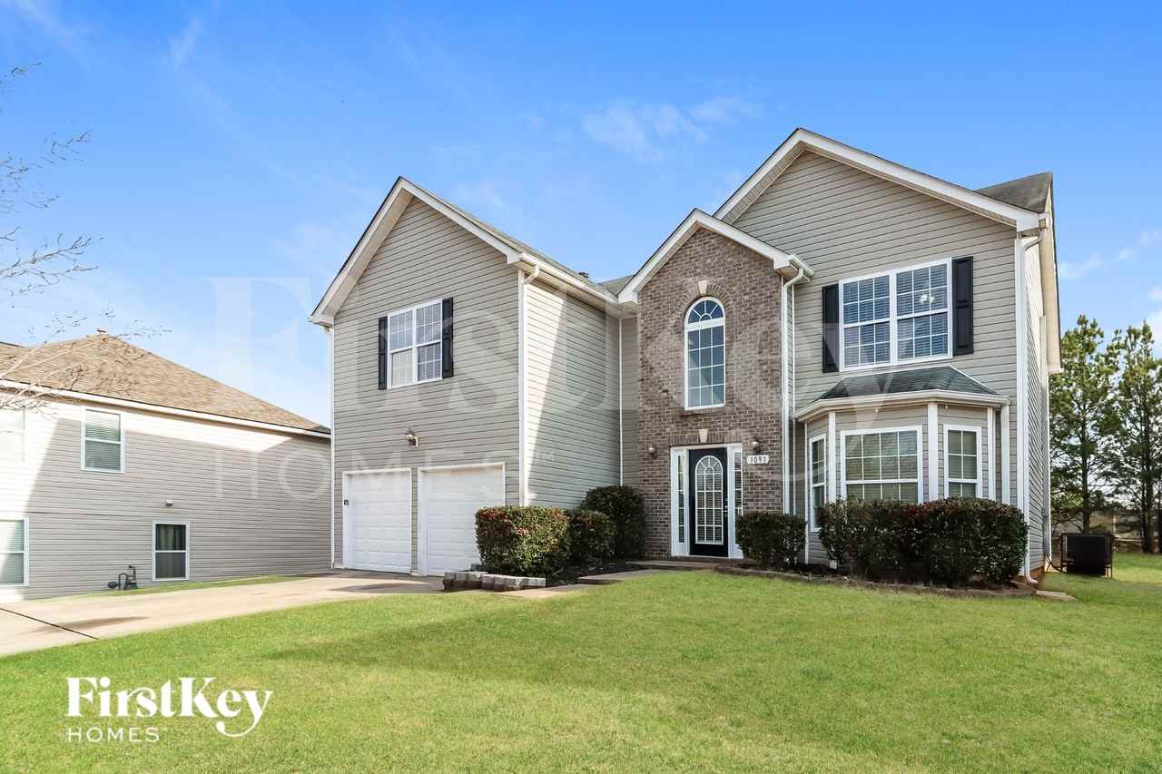 3091 Berthas Overlook - Photo 2 of 19