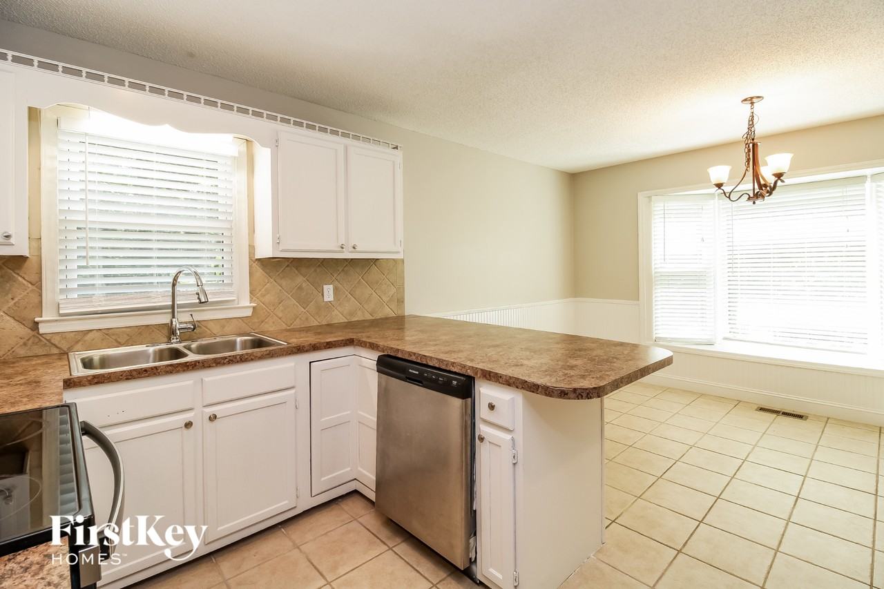 4907 Whisper Oak Dr - Photo 6 of 15