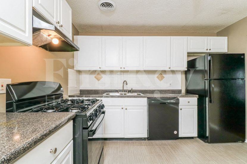 6722 Champana Dr - Photo 4 of 15