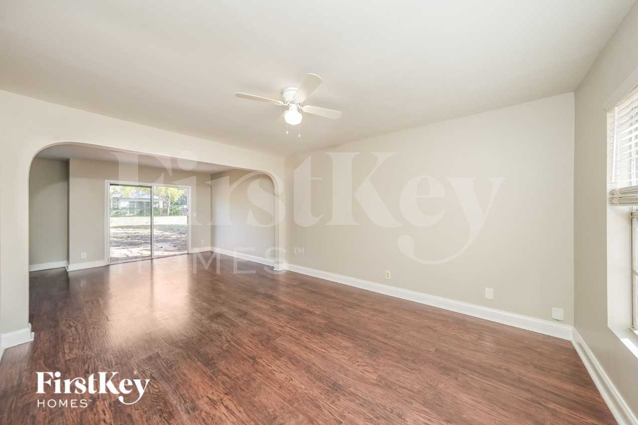 5227 Adams Rd - Photo 2 of 19