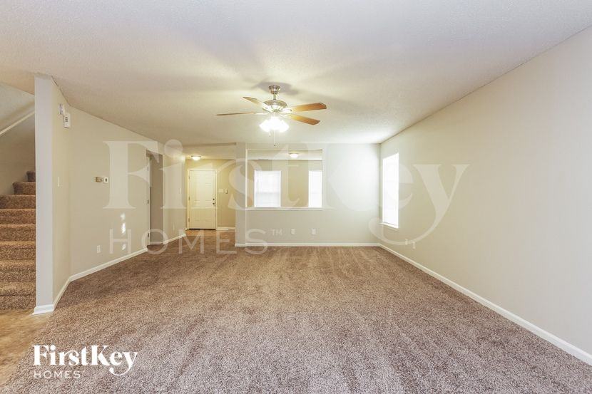 5121 Flame Way - Photo 3 of 15