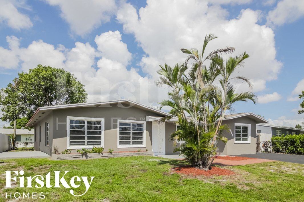 4521 Nw 12th Ave - Photo 2 of 15