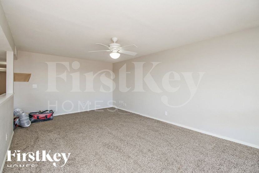 2801 N 68th St - Photo 2 of 15