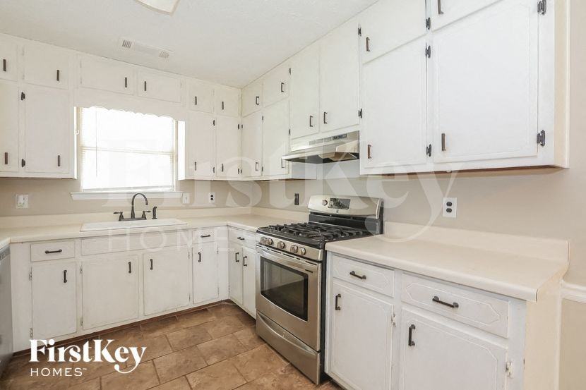 270 Countryside Ln - Photo 6 of 15