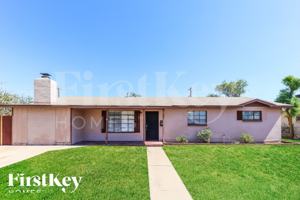 featured image of 2118 W Montebello Ave