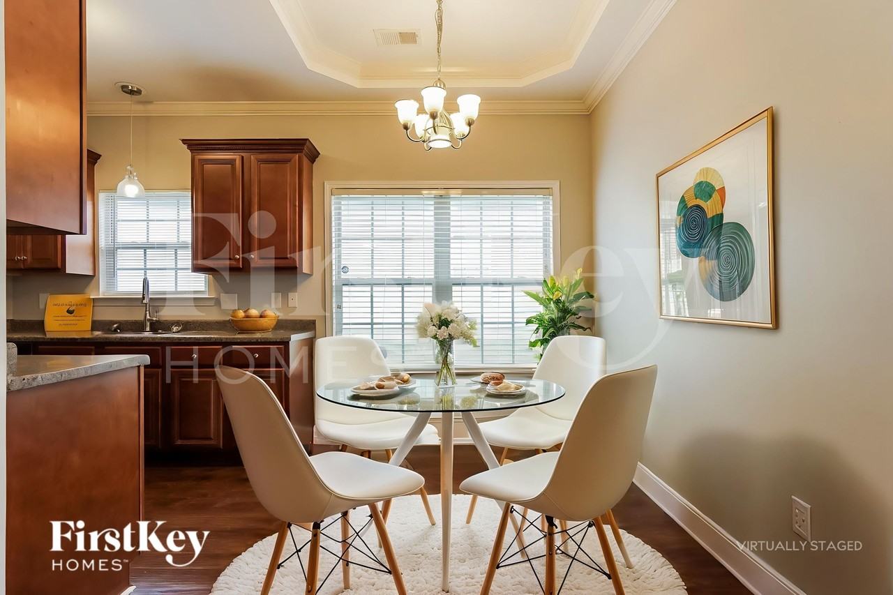 2057 Highview Way - Photo 7 of 18