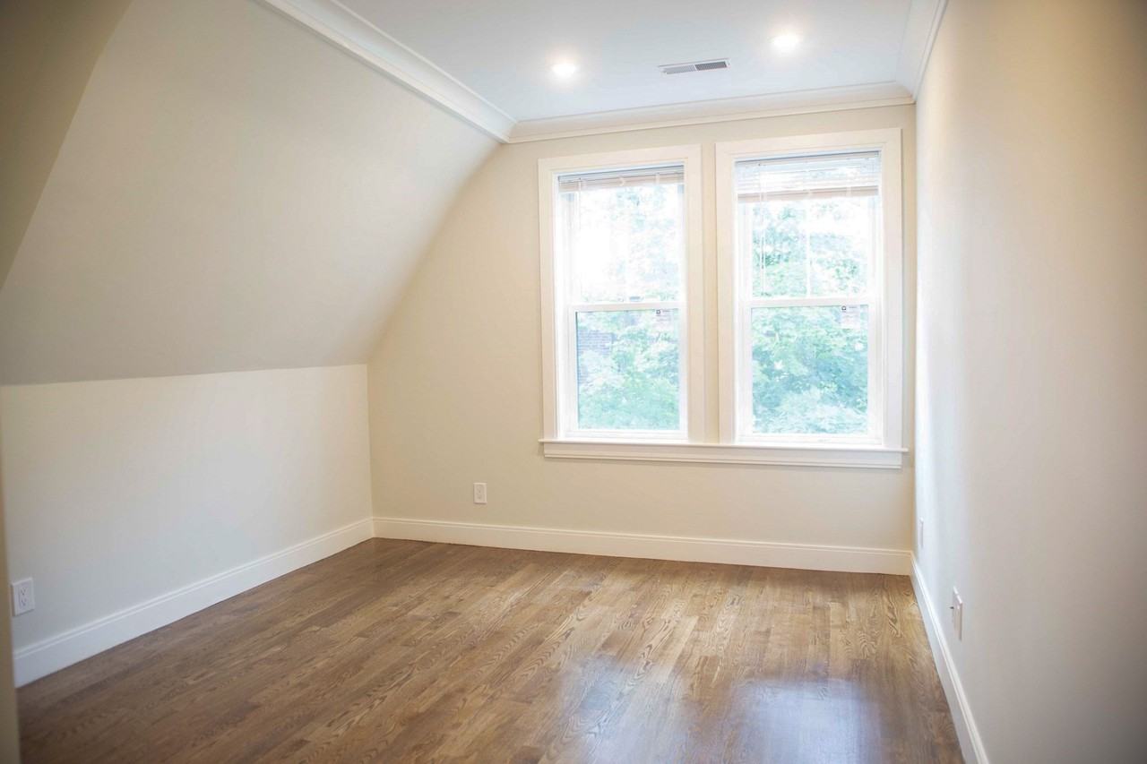 56 Quint Ave #3 - Photo 4 of 16