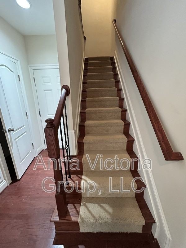 617 Sprintsail Way #72 - Photo 4 of 20