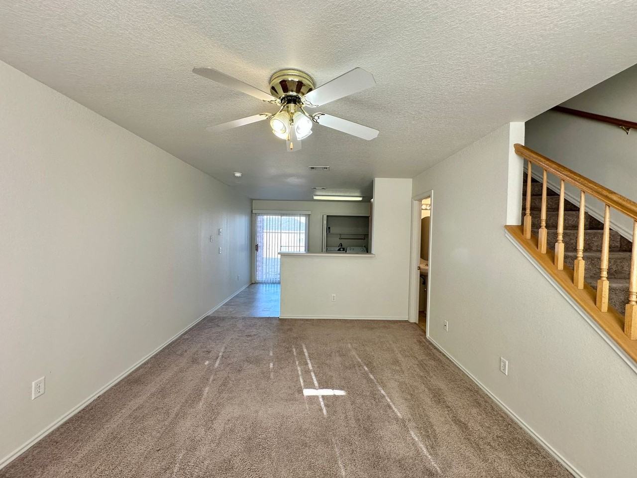 2105 Tahoe Ct - Photo 3 of 37