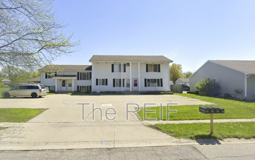 721 Peachtree Pl - Photo 1 of 1