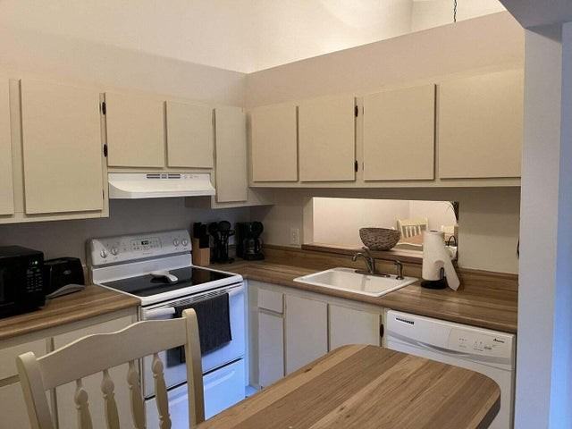 6327 Chasewood Drive #G - Photo 4 of 8