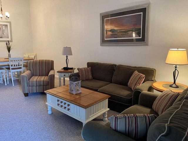 6327 Chasewood Drive #G - Photo 6 of 8