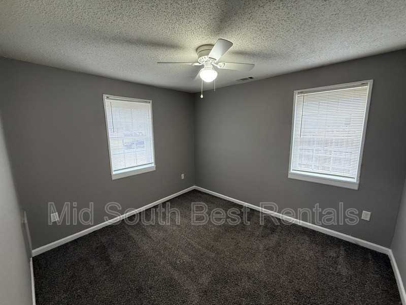 2822 Brewer Ave - Photo 6 of 13