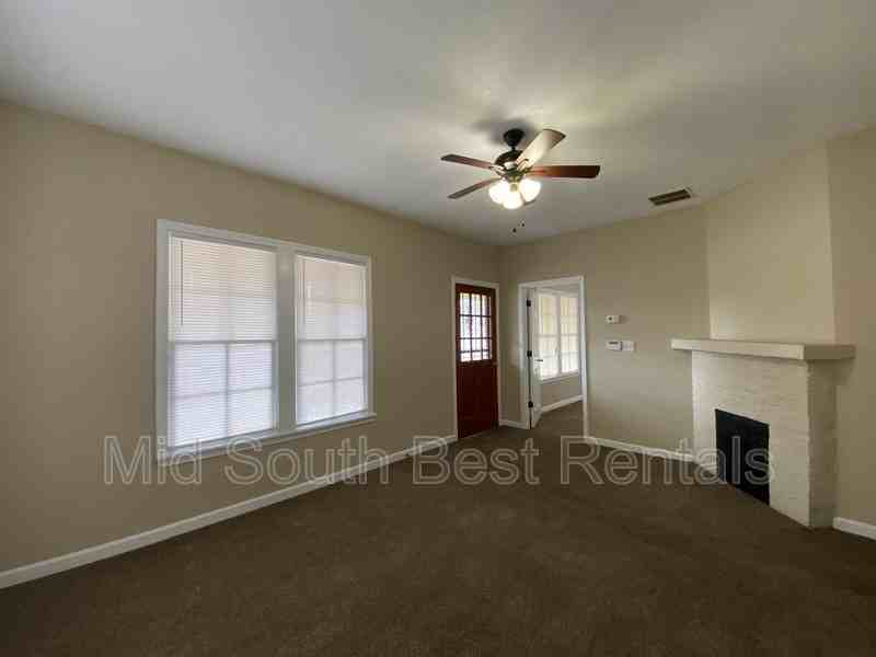 3464 James Rd - Photo 2 of 14