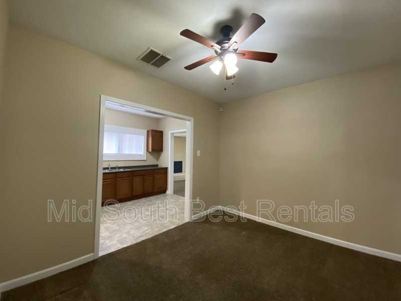 3464 James Rd - Photo 6 of 14