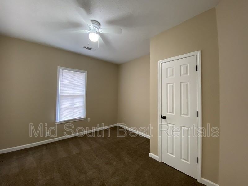 3464 James Rd - Photo 7 of 14