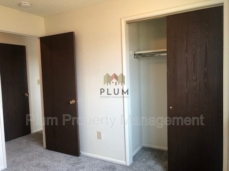 1824 Phillips St #1 - Photo 7 of 23