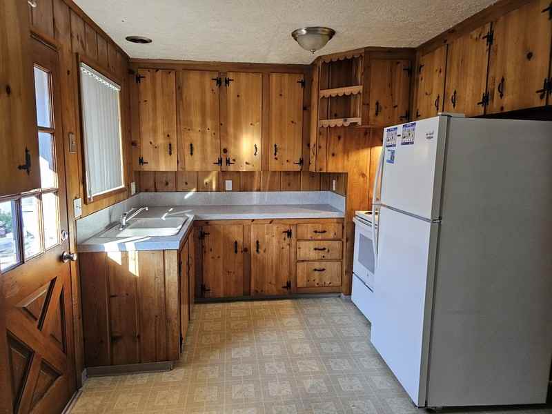 626 Ne Anderson St - Photo 6 of 13