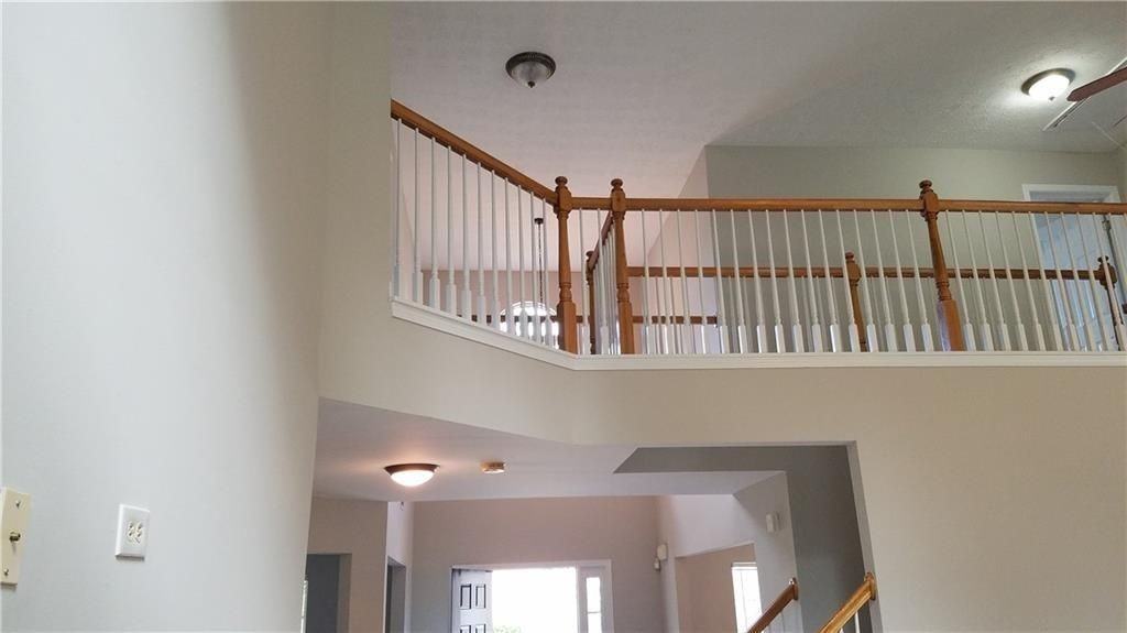 3652 Roxfield Dr - Photo 5 of 18