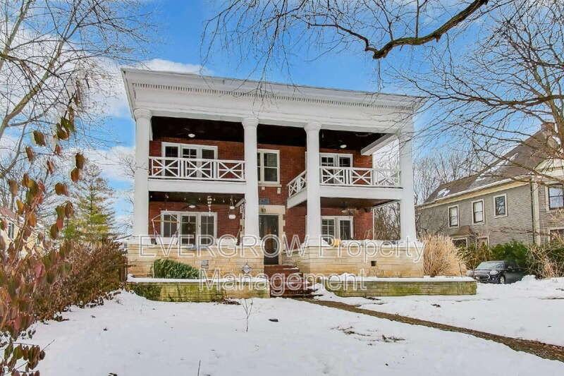 945 Woodruff Place Middle Dr #4 - Photo 2 of 34