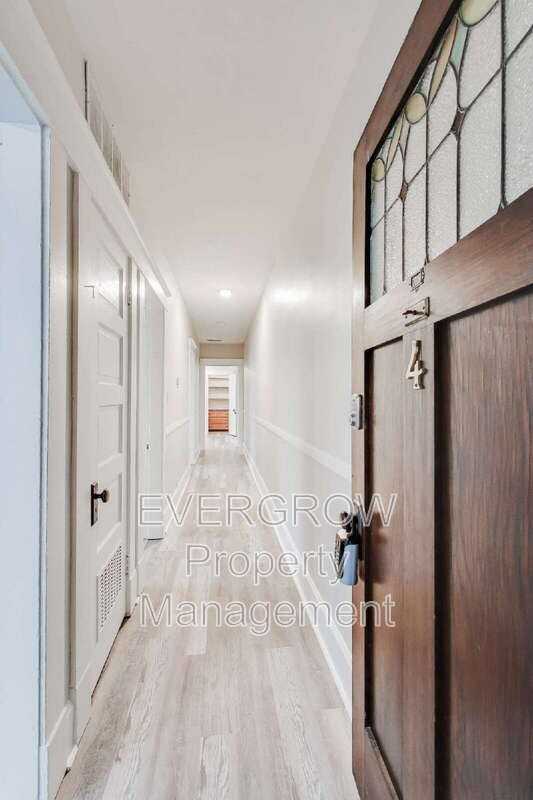 945 Woodruff Place Middle Dr #4 - Photo 7 of 30