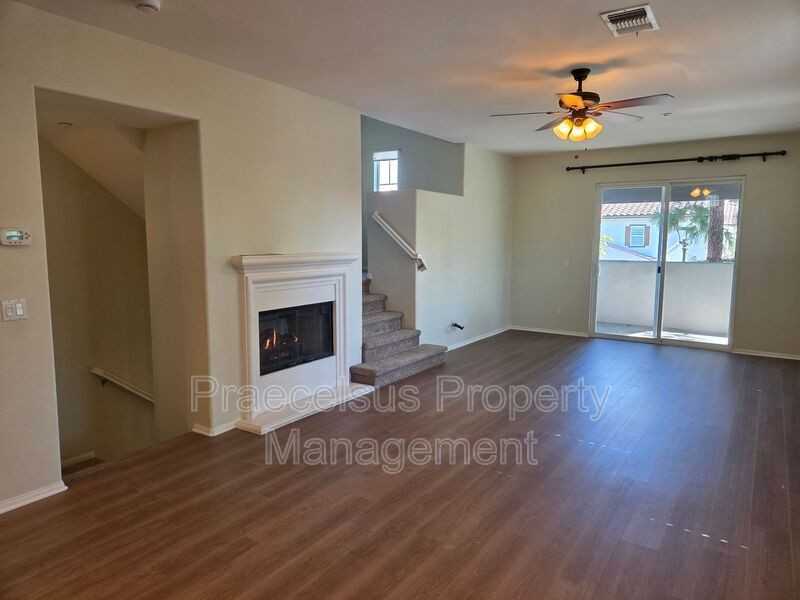 1663 Claret Cup Dr #8 - Photo 3 of 21