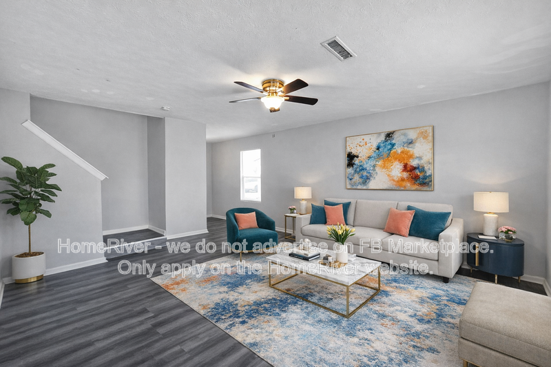 1257 Topp Creek Dr - Photo 2 of 25