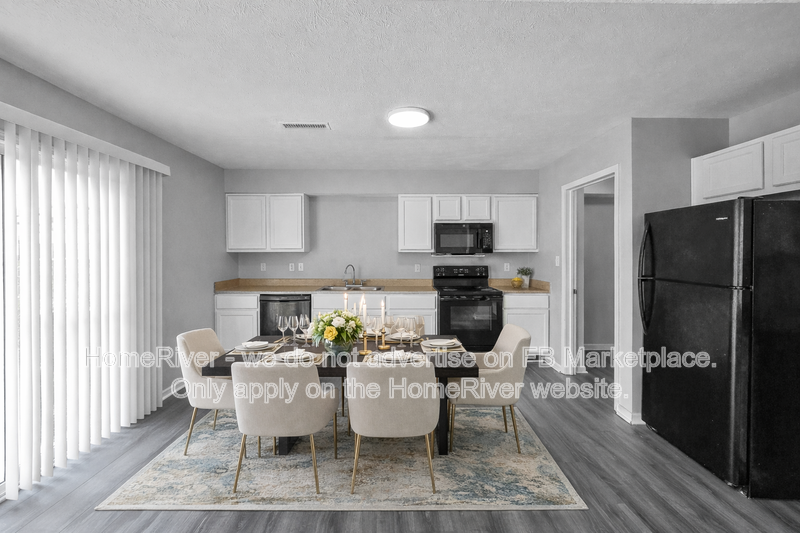 1257 Topp Creek Dr - Photo 3 of 25