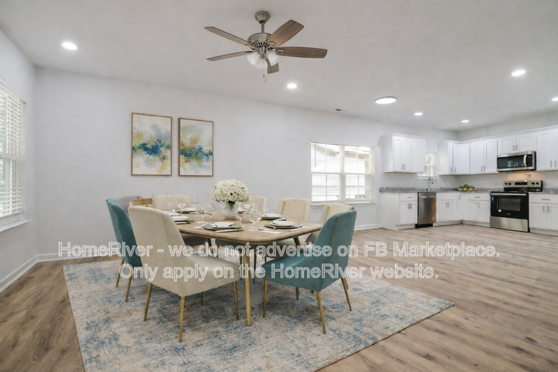 1821 N Dunleith Ave - Photo 4 of 21