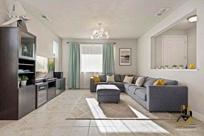 232 Rochdale St - Photo 5 of 33