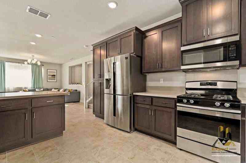 232 Rochdale St - Photo 6 of 33