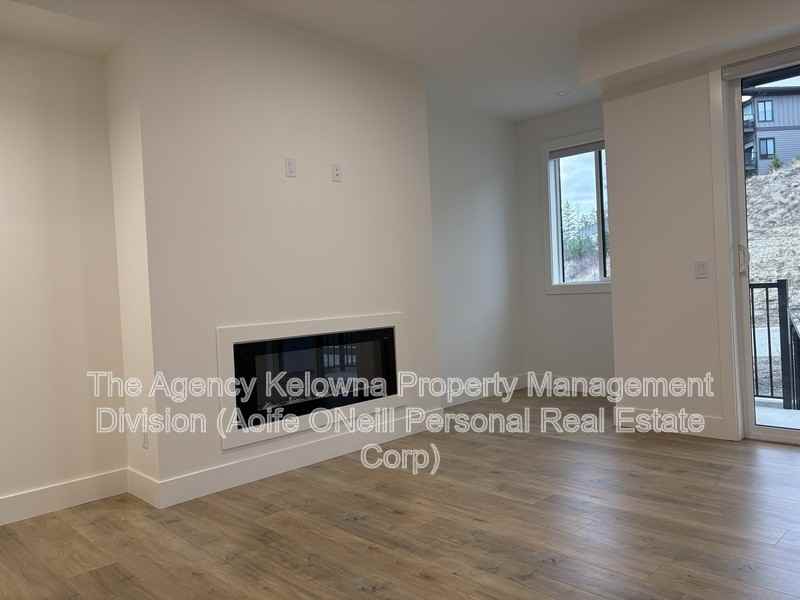 1980 Upper Sundance Dr #18 - Photo 5 of 21