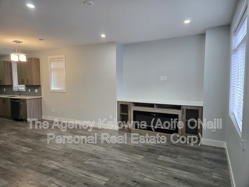 834 Cadder Ave #2 - Photo 6 of 23