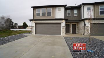 featured image of 134 W Liberty Crossing St