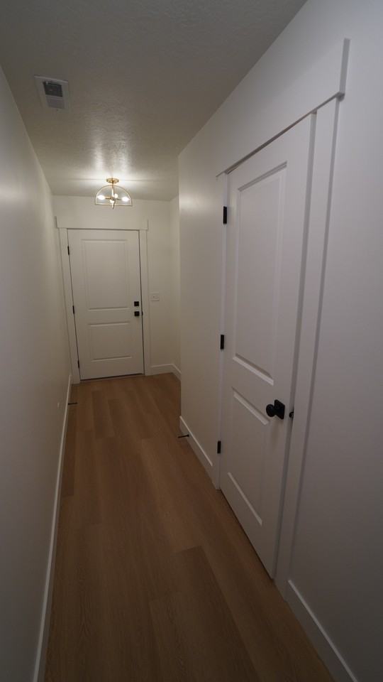 134 W Liberty Crossing St - Photo 3 of 33