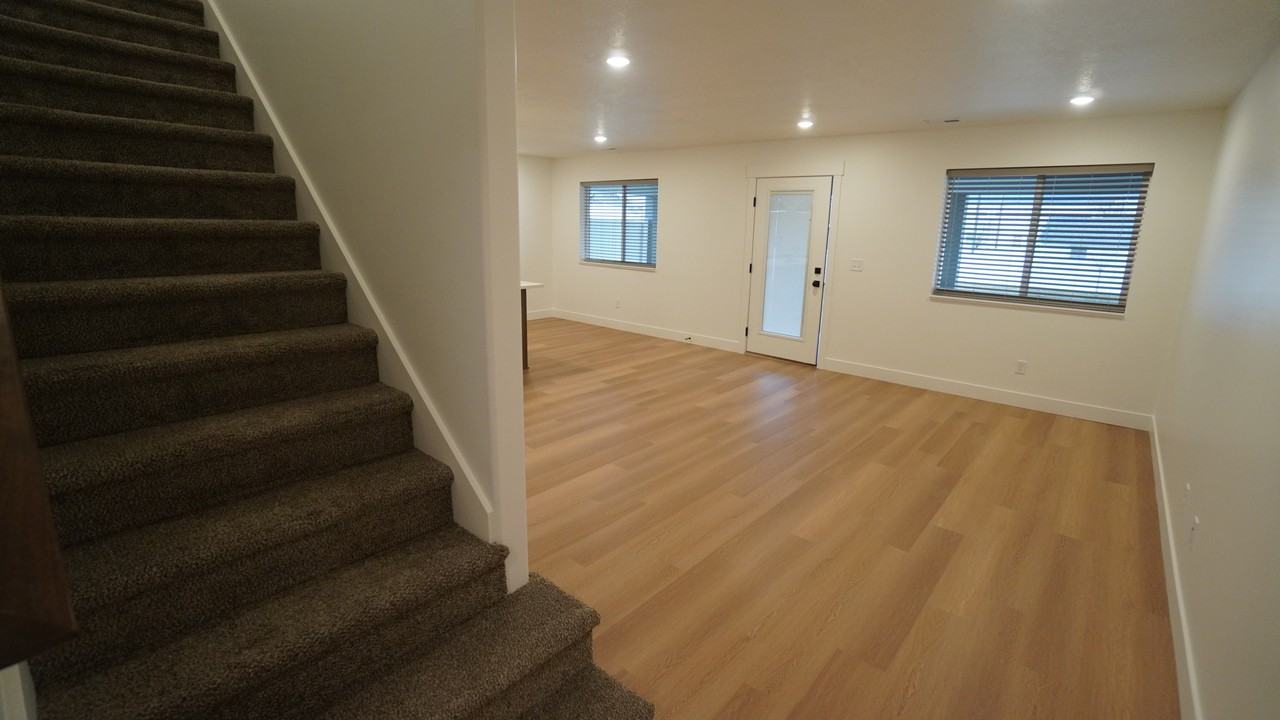 134 W Liberty Crossing St - Photo 6 of 33