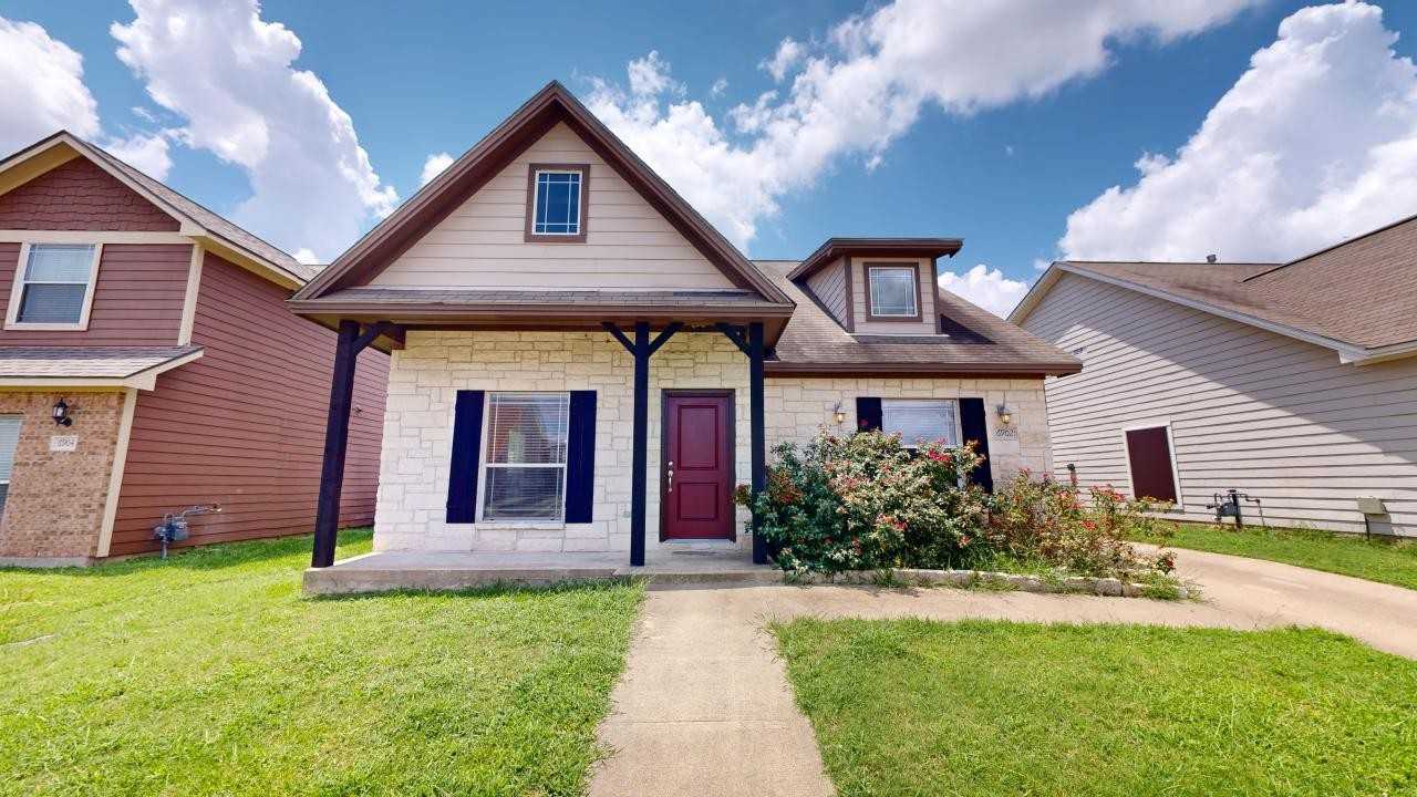 6902 Appomattox Dr - Photo 3 of 32