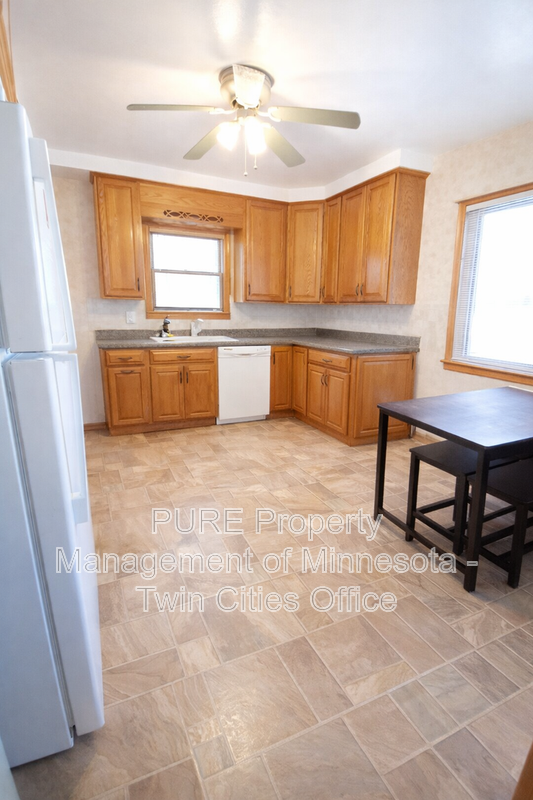 1250 Jessamine Ave E Lowr - Photo 2 of 9