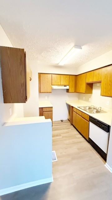 3836 Sherman Towne Dr - Photo 6 of 14