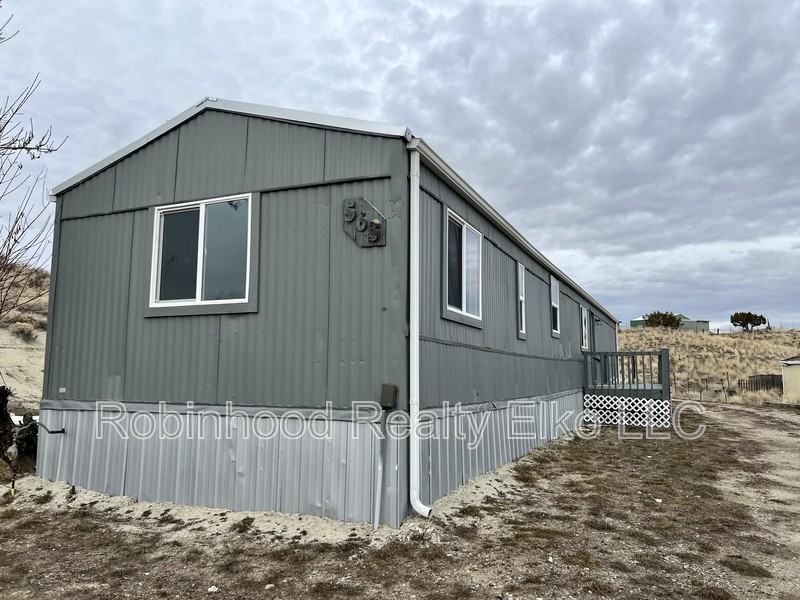 563 Brent Dr - Photo 3 of 29