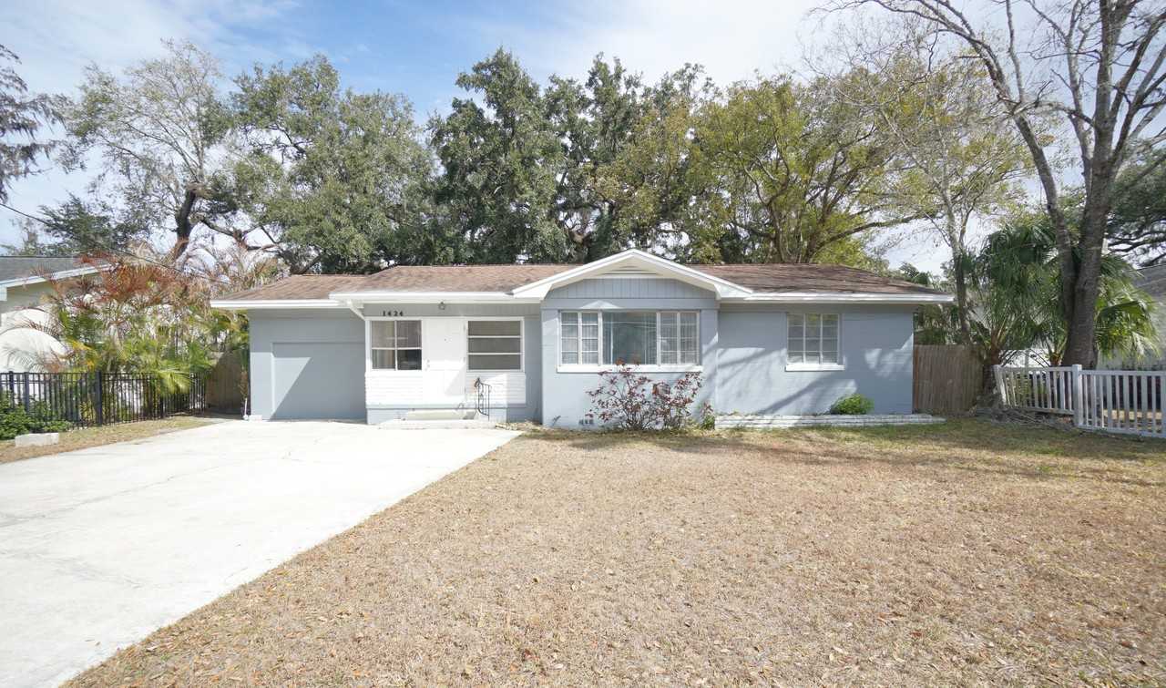 1424 E Park Cir - Photo 2 of 28