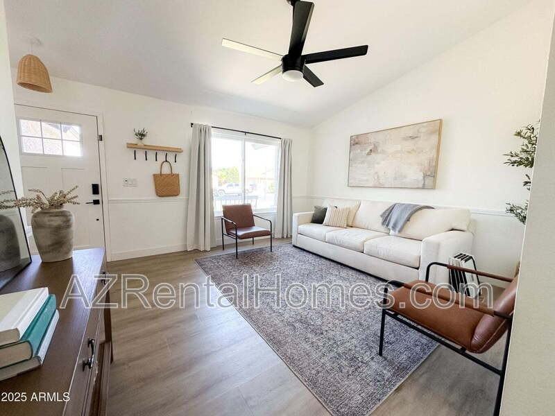 5453 E Florian Ave - Photo 4 of 25