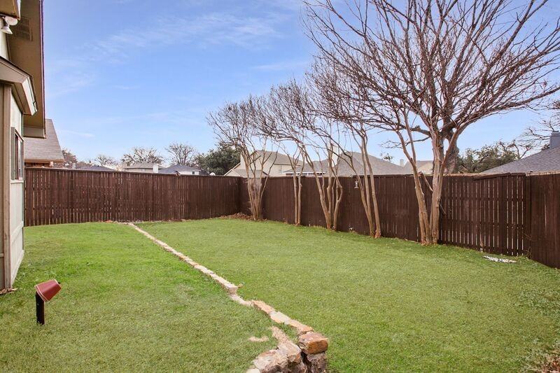 1124 Kesser Dr - Photo 2 of 41