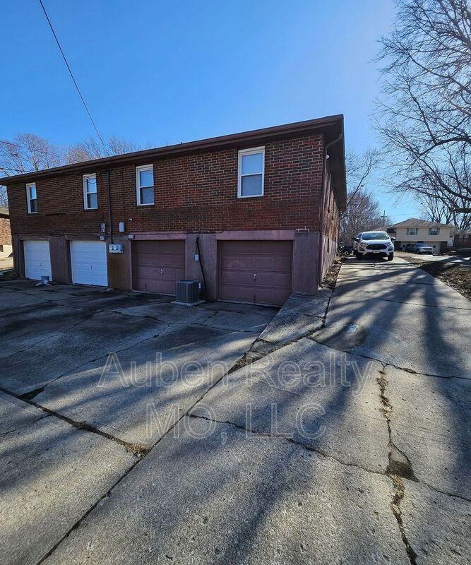 1031 Sw Kingscross Rd #1031 - Photo 2 of 6