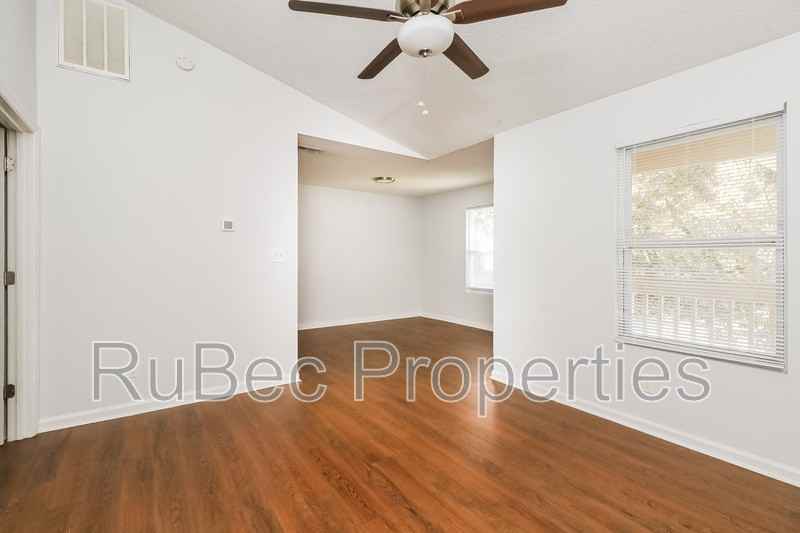 9517 Newell Hickory Grove Rd #8 - Photo 4 of 10