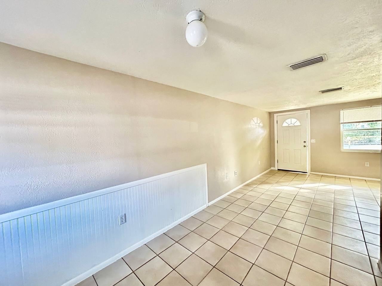 5805 Delaware Ave - Photo 6 of 12