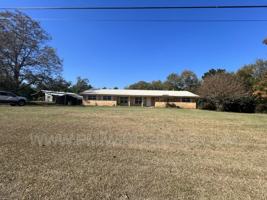 featured image of 412 S Ainsley St